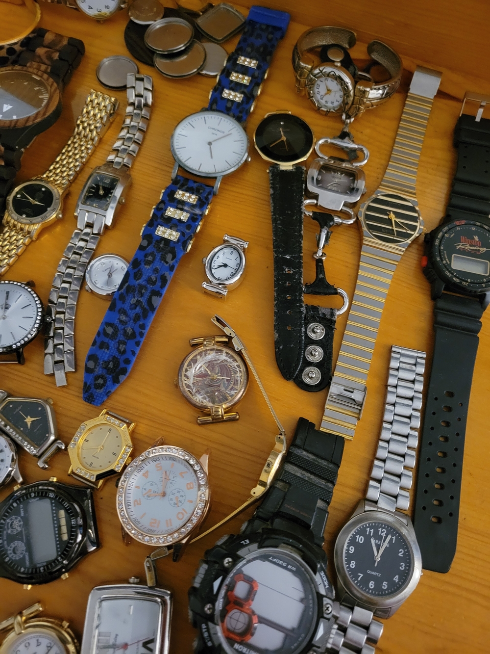 Bundle Of Parts Watches - Picture 9 of 10